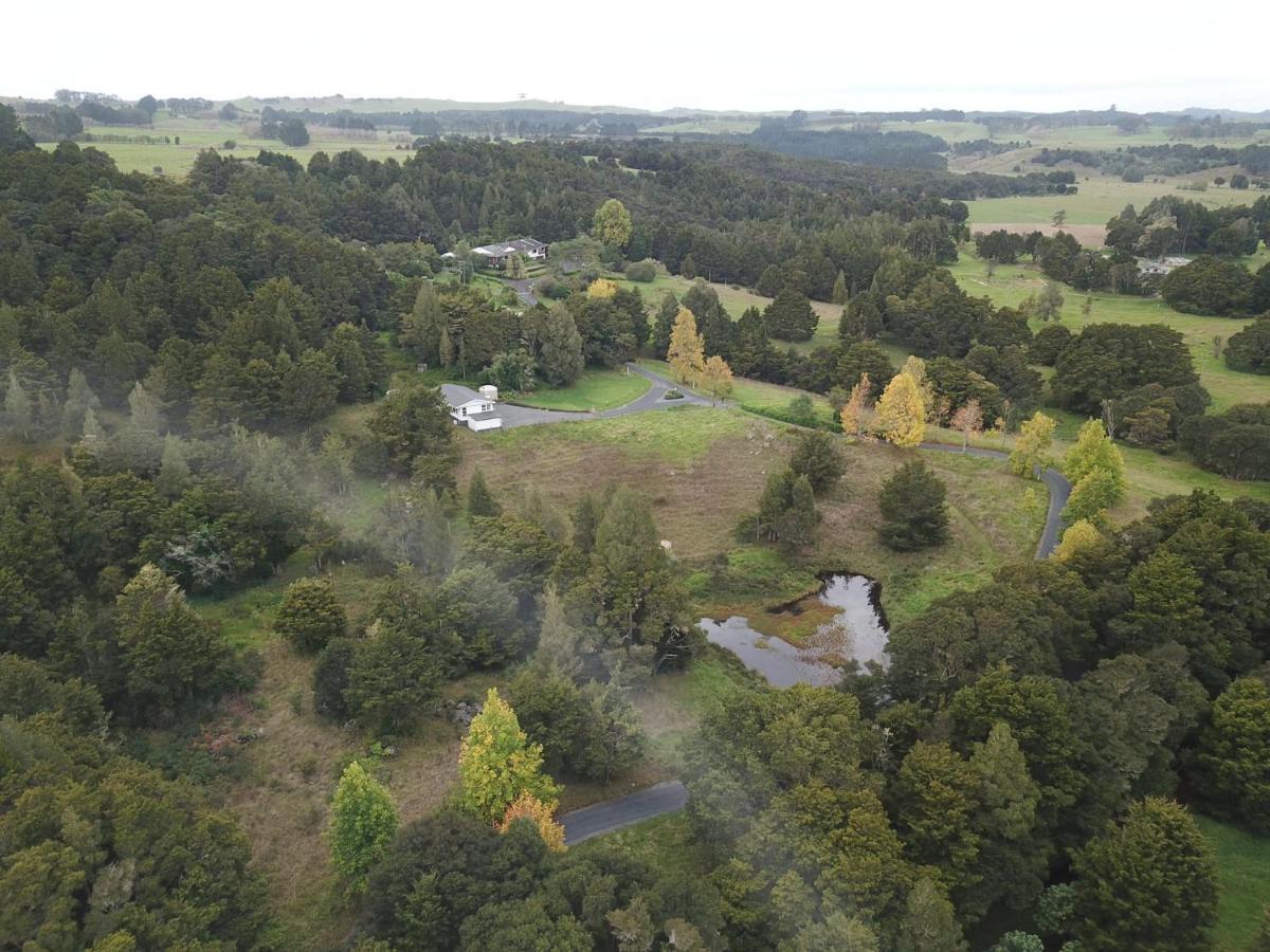 St Karas Cottage - St Enoch And St Elijah Monastery Kaikohe Exterior foto